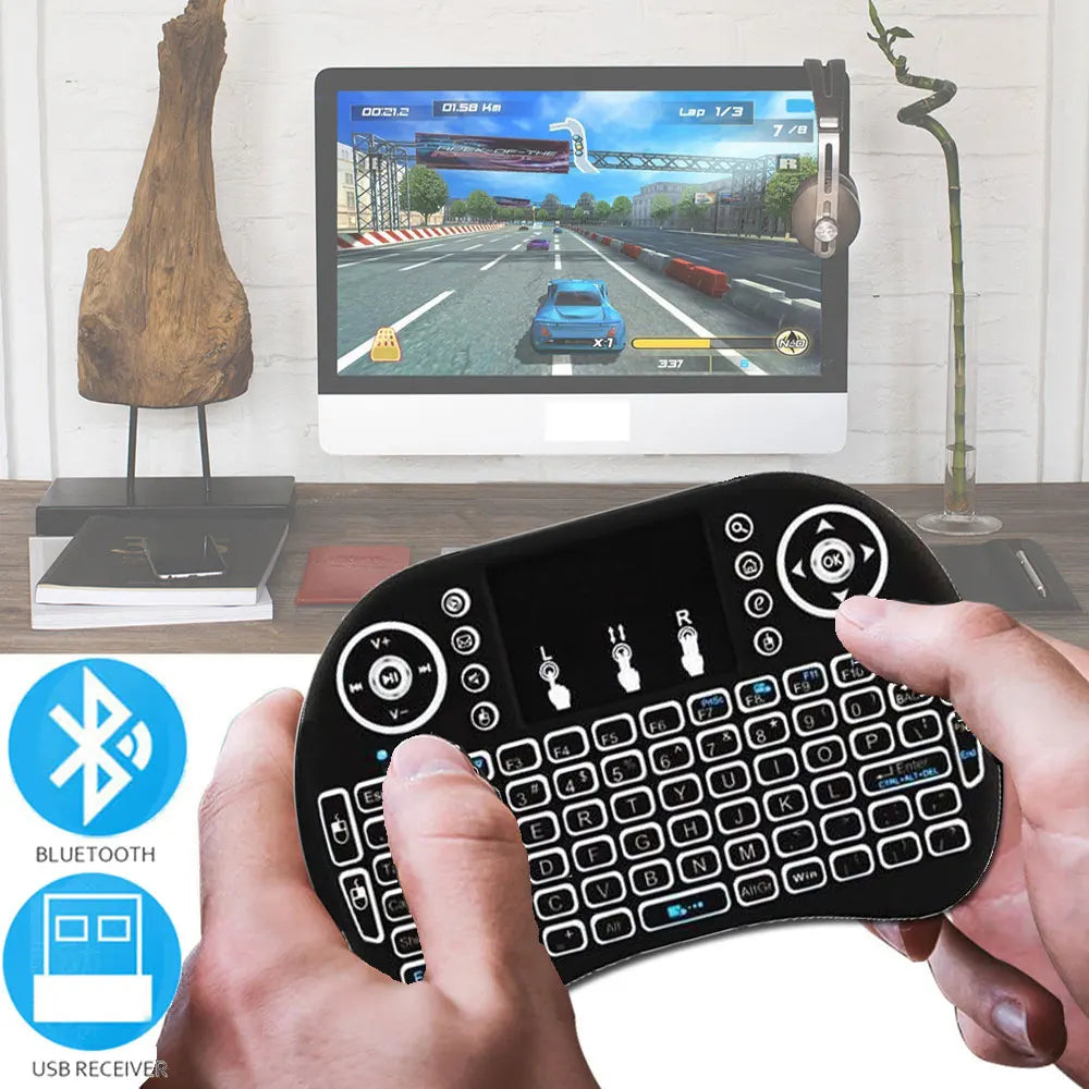Teclado I8 Sem Fio com Touchpad Retroiluminado Bluetooth 2.4G Para TV Box e PC