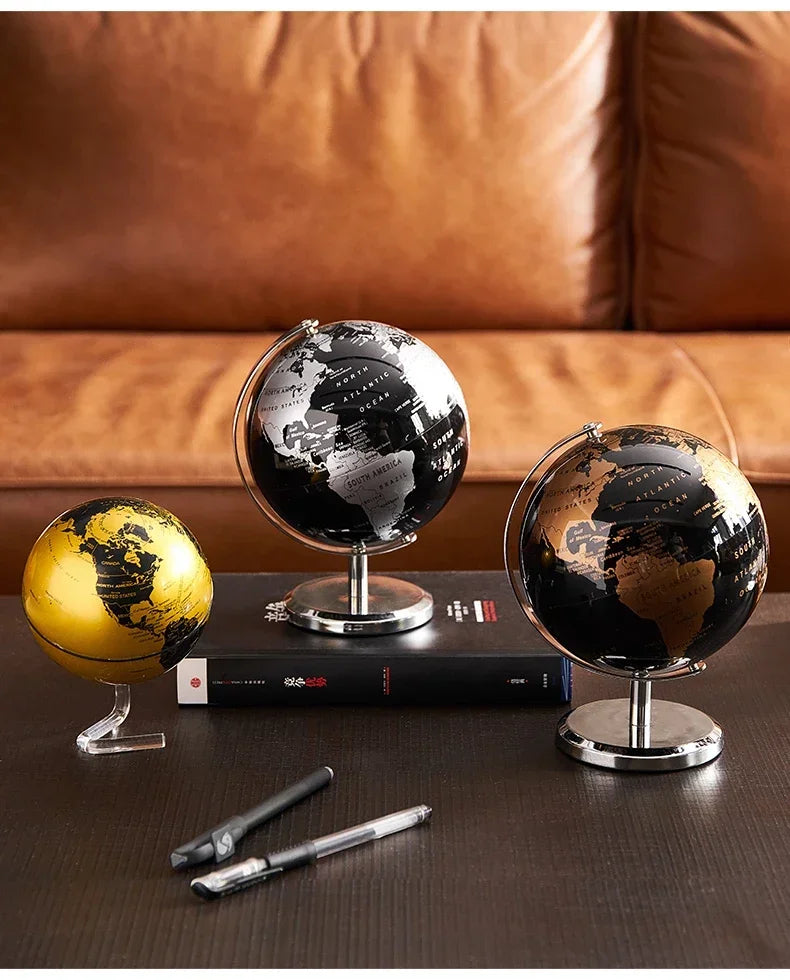 Globo Decorativo de Mesa com Design Elegante e Base em Metal para Ambientes Modernos