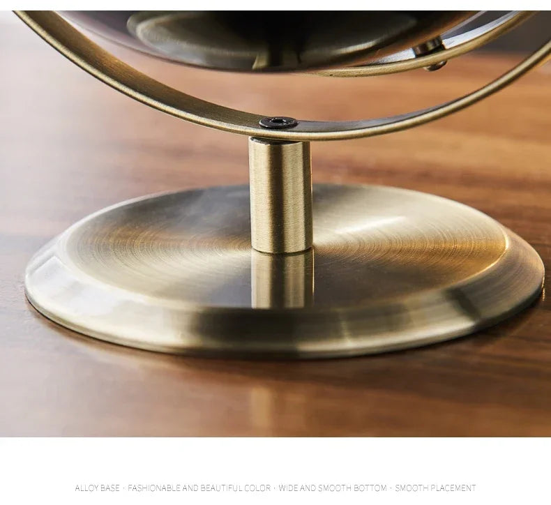 Globo Decorativo de Mesa com Design Elegante e Base em Metal para Ambientes Modernos