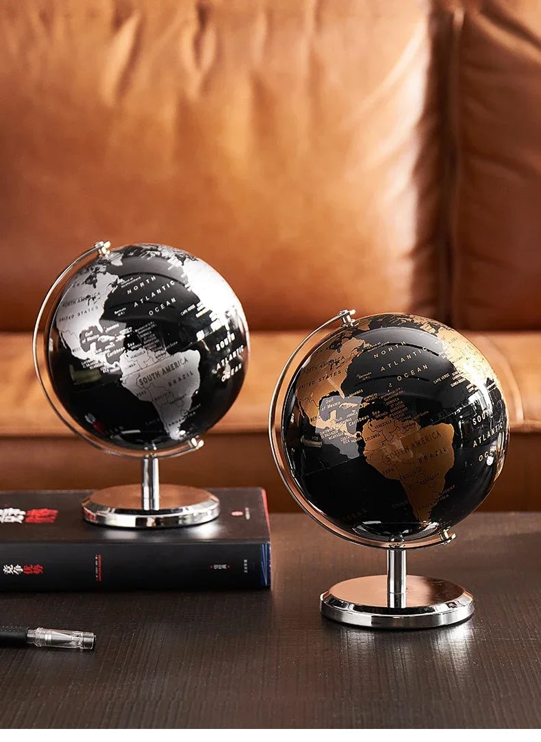 Globo Decorativo de Mesa com Design Elegante e Base em Metal para Ambientes Modernos