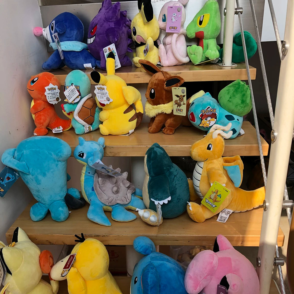 Pelúcia Pokémon de Alta Qualidade com Etiqueta Pikachu Charmander Squirtle Bulbasaur