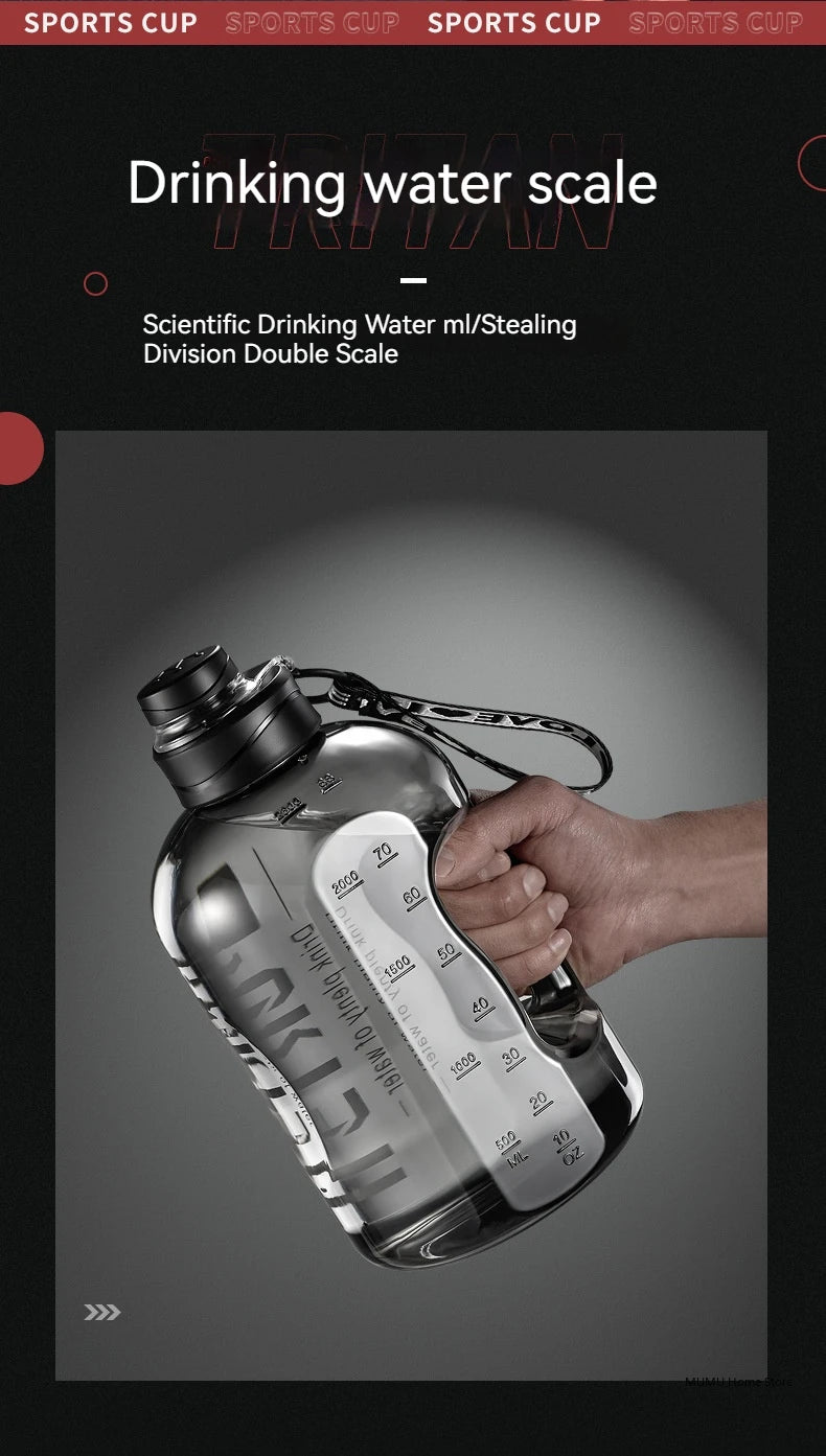 Garrafa gigante fitness, viagens e hidratação prolongada. Não perca tempo nos bebedouros, tenha água para todo o treino ou viagem.