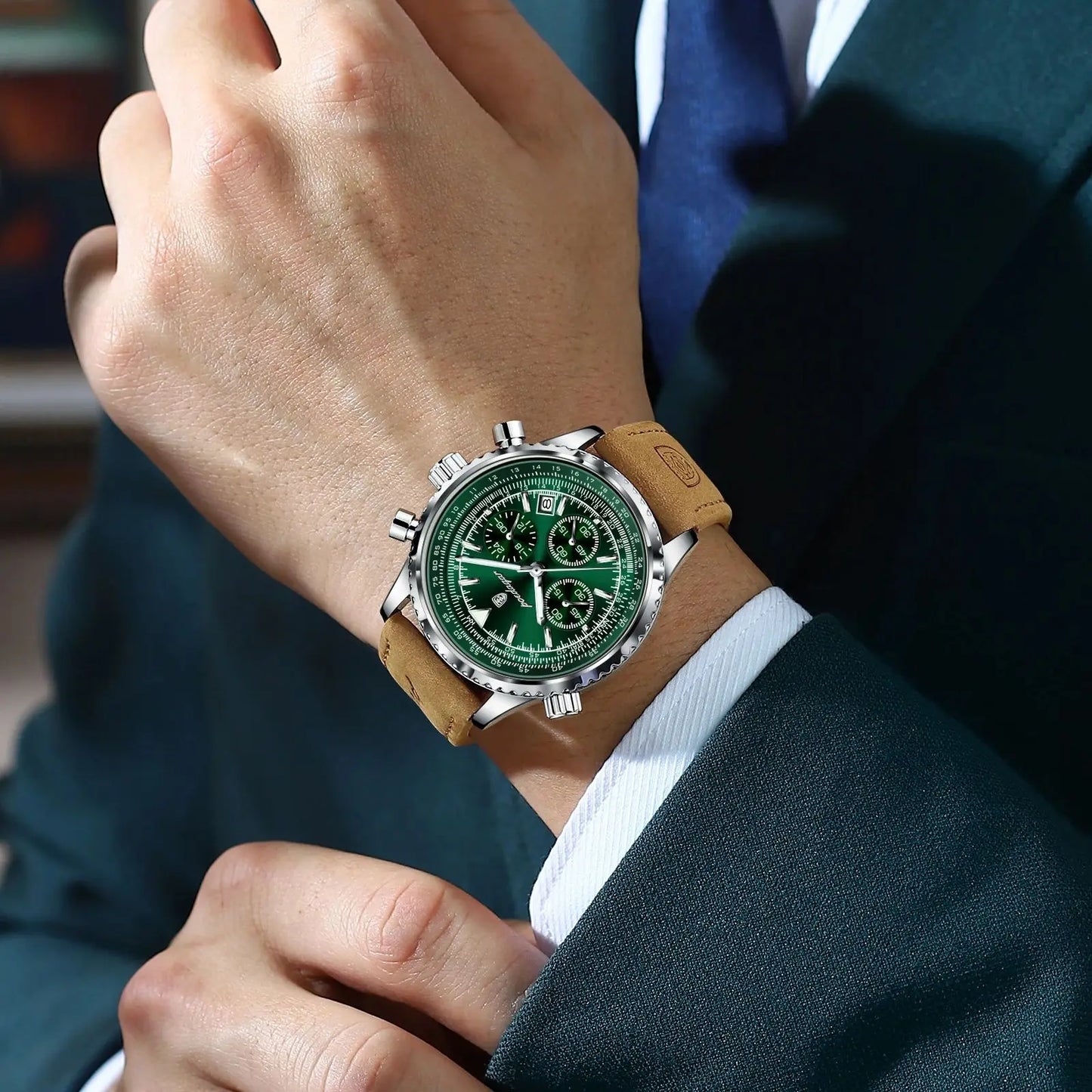 Relógio Masculino de luxo, POEDAGAR, de aço inoxidável, com design moderno, perfeito para os homens que modernos mas que não perderam a masculinidade.